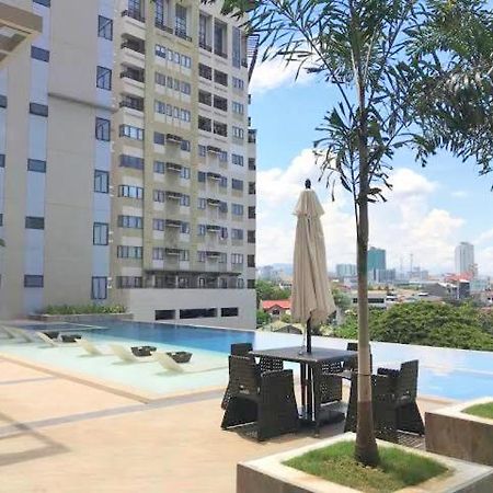 The Persimmon Condominium Cebú Exterior foto